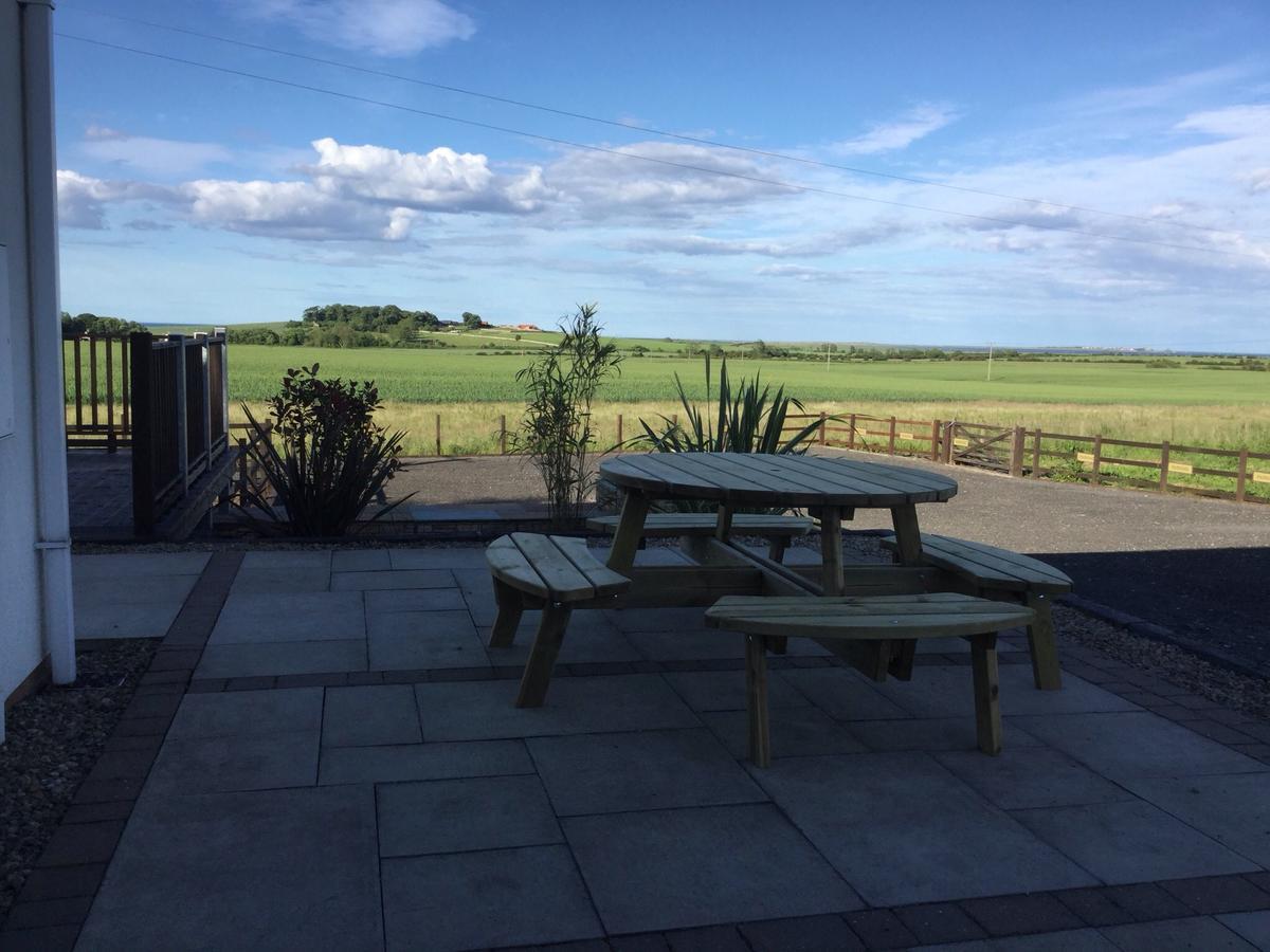 Eat And Sleep Lindisfarne Hostel Fenwick  Exterior photo
